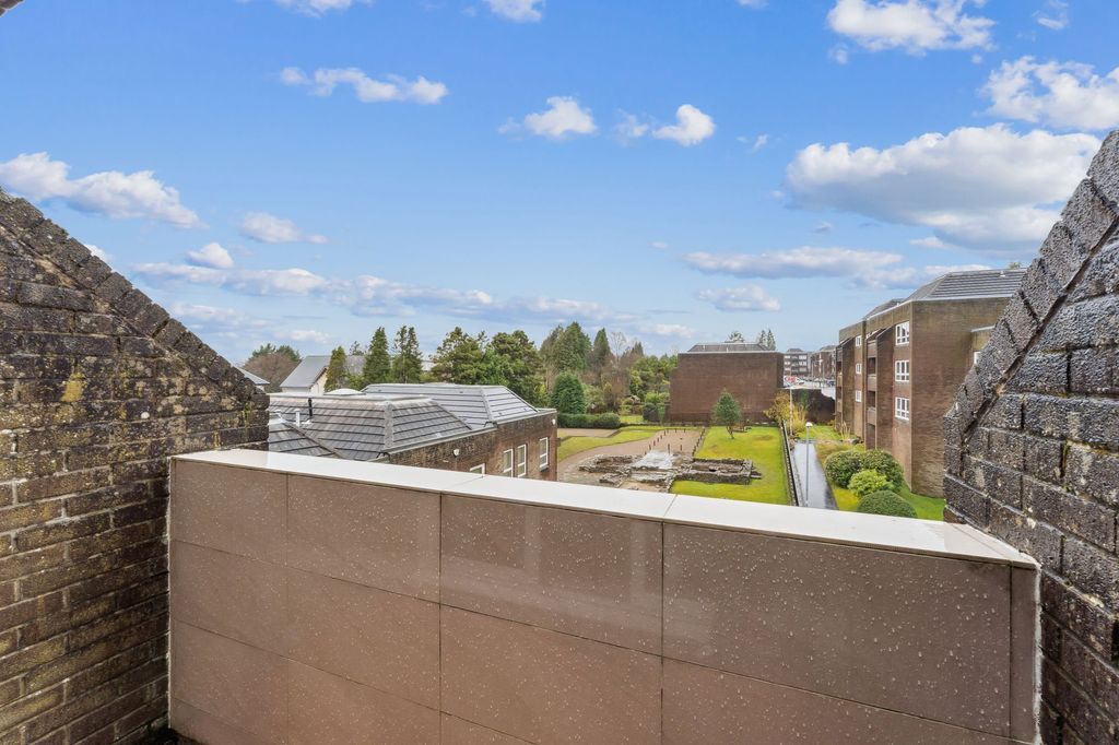 Additional image 4 of 2 bed flat for saleRoman Court, Bearsden G61