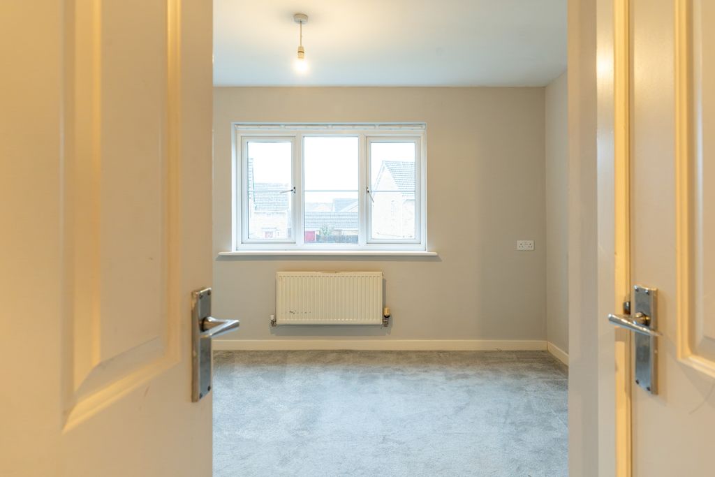Additional image 6 of 2 bed semi-detached house for saleSchooner Close, Newport NP10