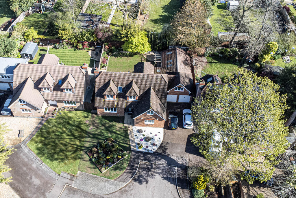 Additional image 32 of Halifax Close, Bricket Wood, St. Albans, AL2