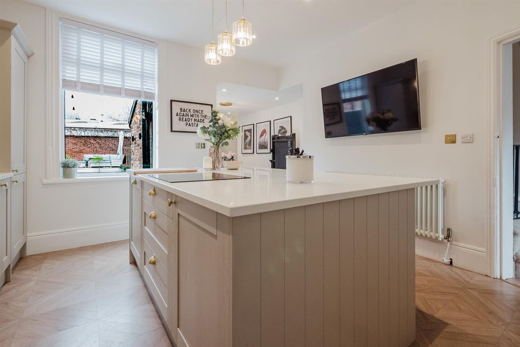 Additional image 9 of 3 bed end terrace house for saleOsborne Road, Altrincham WA15