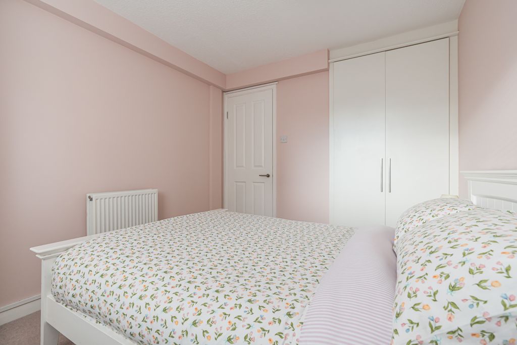 Additional image 8 of 1 bed flat for sale49 St Katharine's Brae, Edinburgh EH16