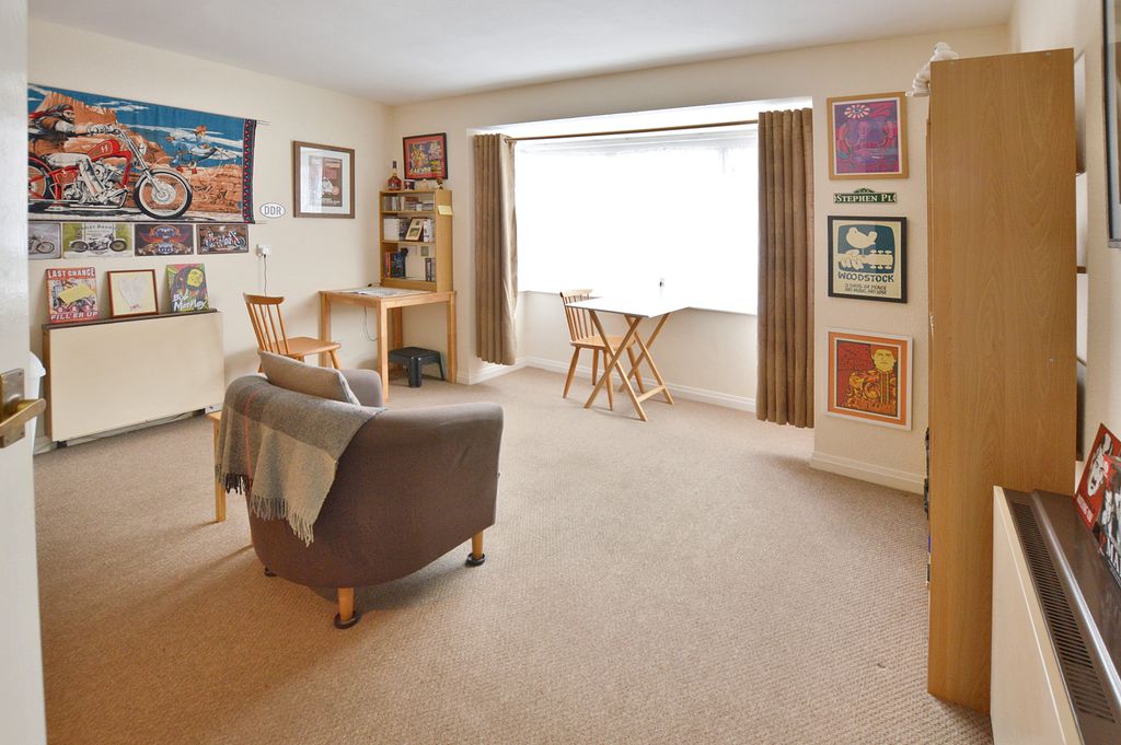 Additional image 6 of 1 bed flat for saleNorthgate Court, Louth LN11