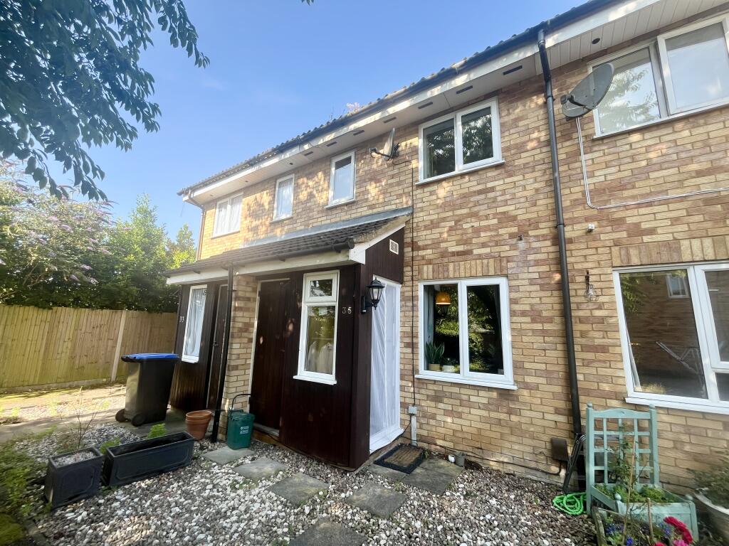 Wellington Drive, Welwyn Garden City, Herts AL7