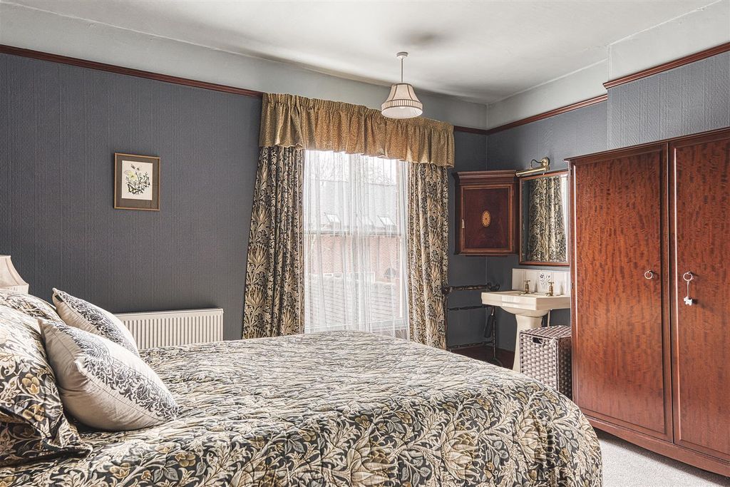 Additional image 34 of 5 bed semi-detached house for saleAlbert Street, Belper DE56
