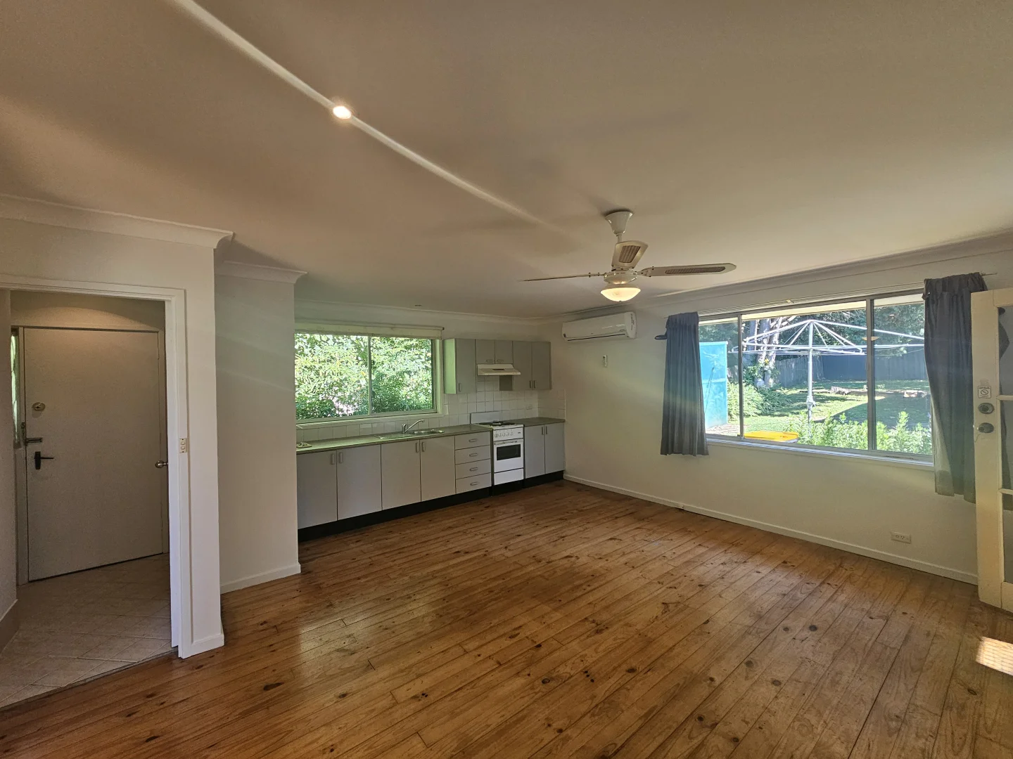 Additional image 2 of 2/5 Numrock Street, Bomaderry NSW 2541
