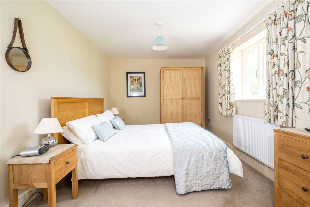 Additional image 10 of 7 bed detached house for saleAlchester Road, Chesterton, Bicester, Oxfordshire OX26
