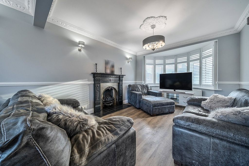 Additional image 6 of 3 bed detached house for saleBlendon Drive, Bexley DA5