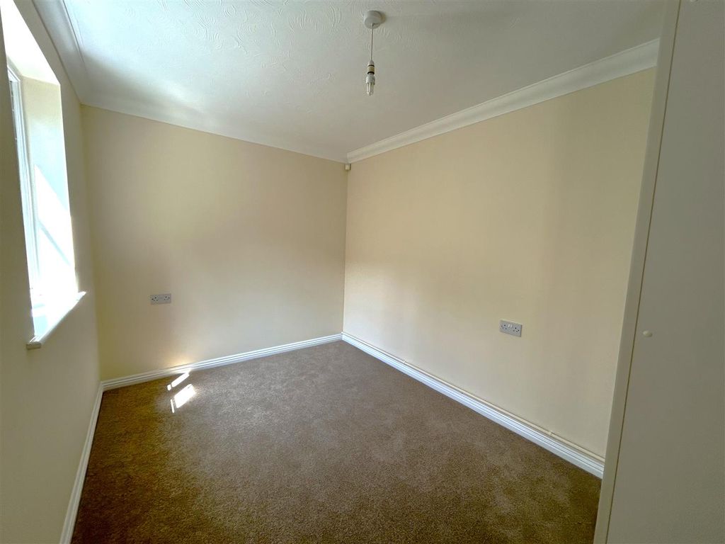 Additional image 10 of 2 bed flat for saleSouth Street, Bridport DT6