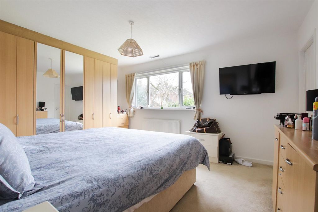 Additional image 11 of 4 bed detached house for salePennine Drive, Altrincham WA14