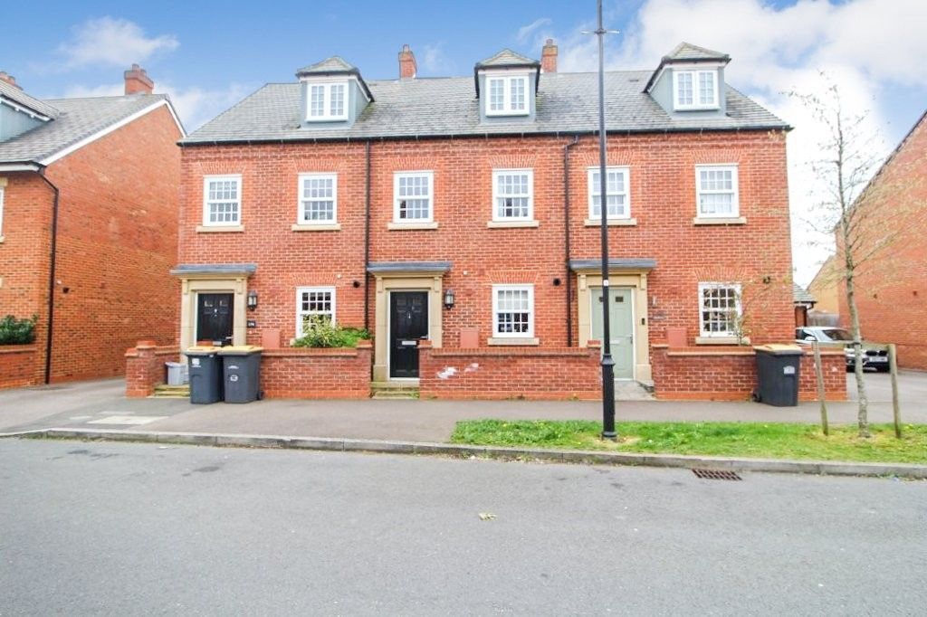 3 bed terraced house for saleWilkinson Road, Kempston, Bedford MK42