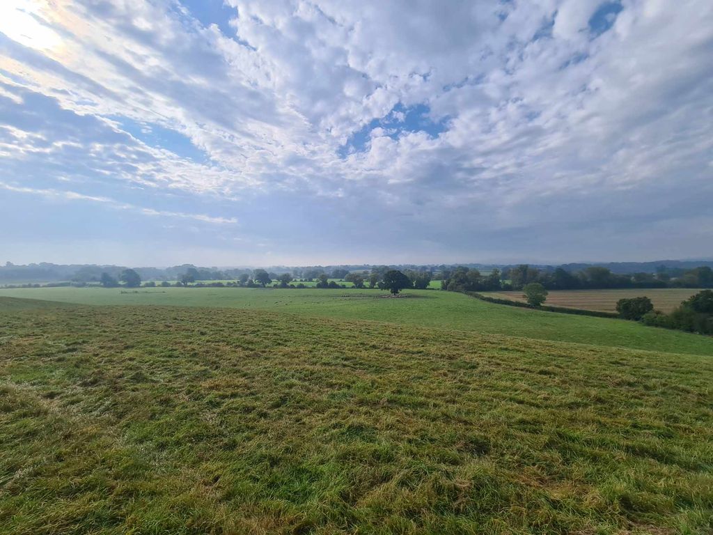 Land for saleA44, Broadwas WR6