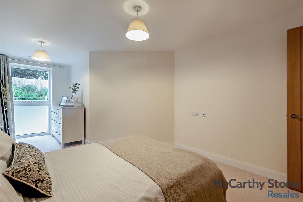 Additional image 12 of 1 bed flat for saleWayfarer Place, The Dean, Alresford SO24