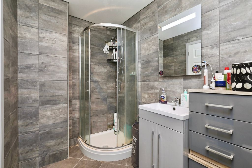 Additional image 3 of 1 bed flat for salePrinces Street, Doncaster DN1