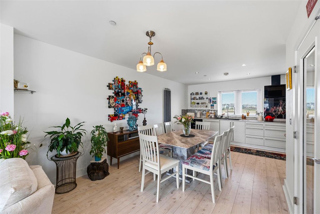 Additional image 13 of 5 bed town house for saleBwlchygwynt, Llanelli SA15