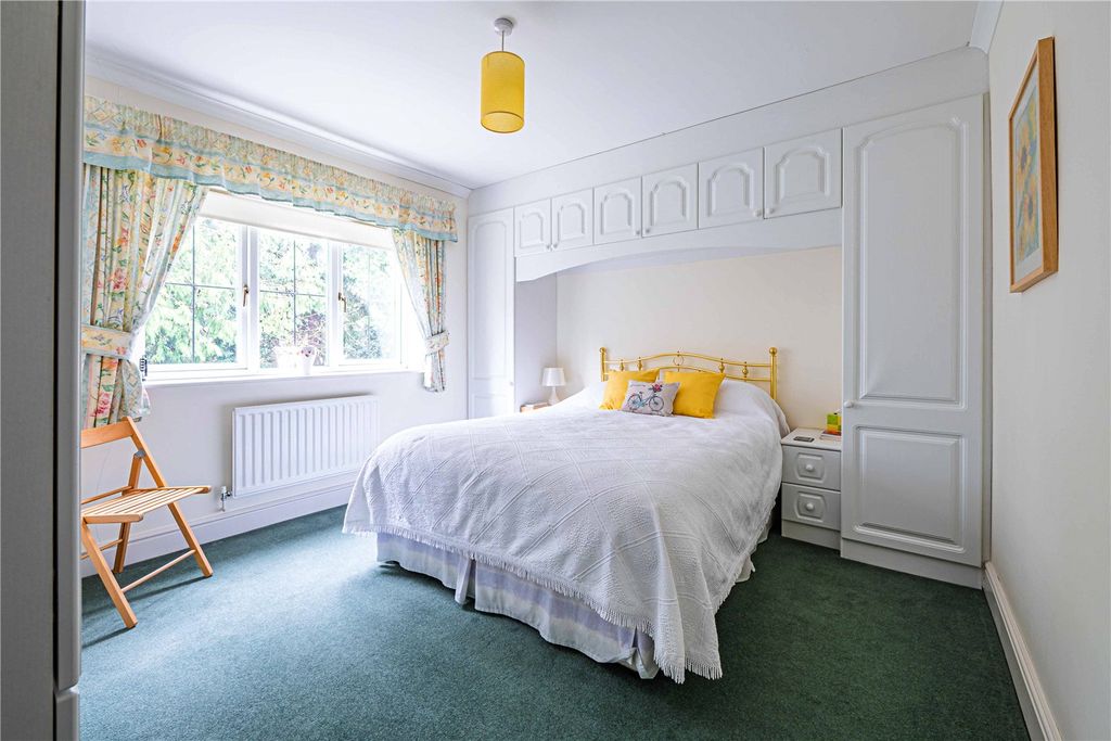Additional image 23 of 5 bed detached house for saleShenstone Hill, Gravel Path, Berkhamsted, Hertfordshire HP4