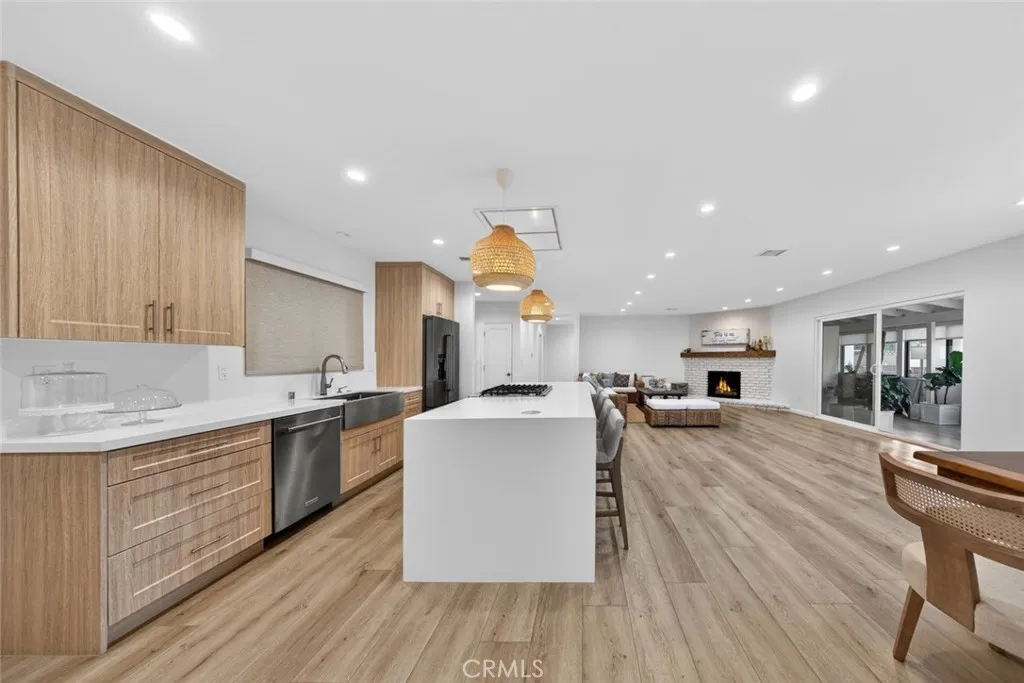 Additional image 77 of 17831 Fullerfarm Street, Northridge, CA 91325