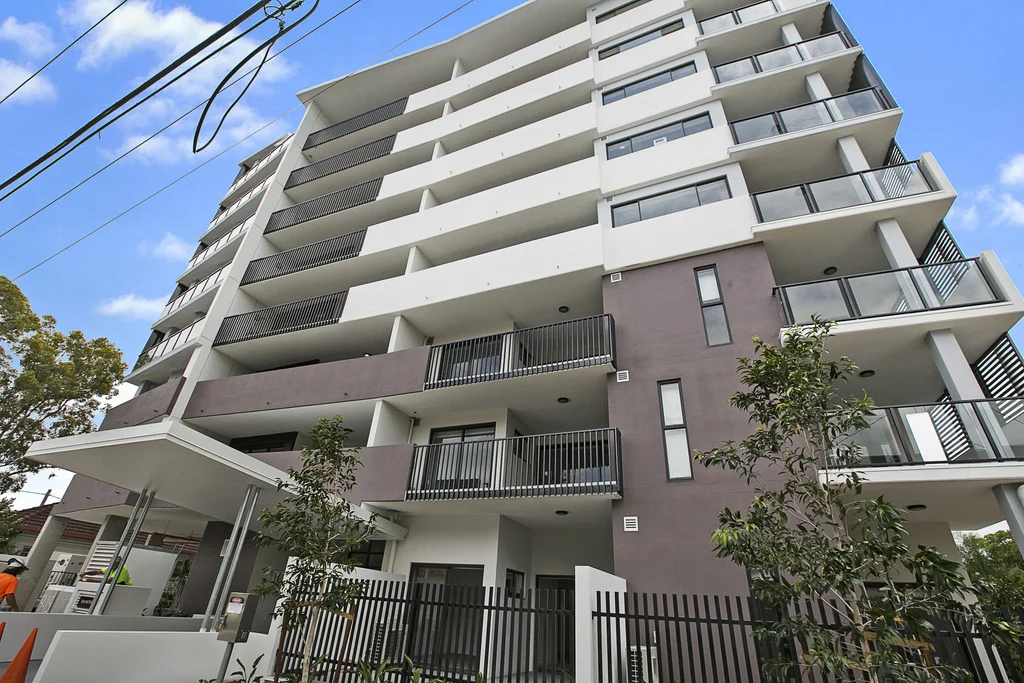Additional image 18 of 2BF/9-15 Regina Street, Greenslopes QLD 4120