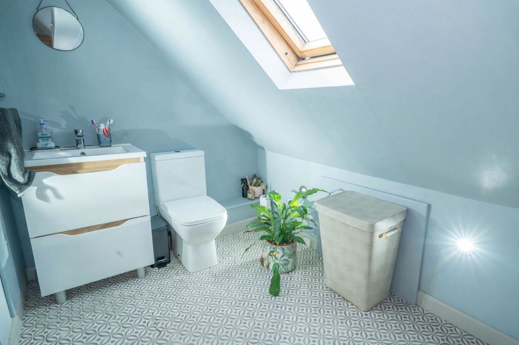 Additional image 18 of 4 bed detached bungalow for saleComins Coch, Aberystwyth SY23