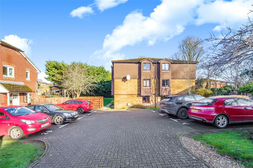Additional image 13 of 1 bed flat for saleTylersfield, Abbots Langley, Hertfordshire WD5