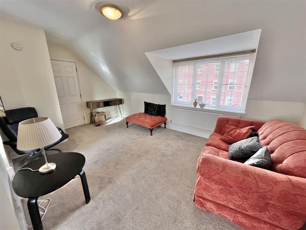 Additional image 2 of 2 bed flat for saleArderne Place, Alderley Edge, Cheshire SK9