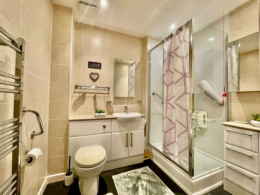 Additional image 5 of 2 bed flat for saleMillers Court, Biggleswade SG18