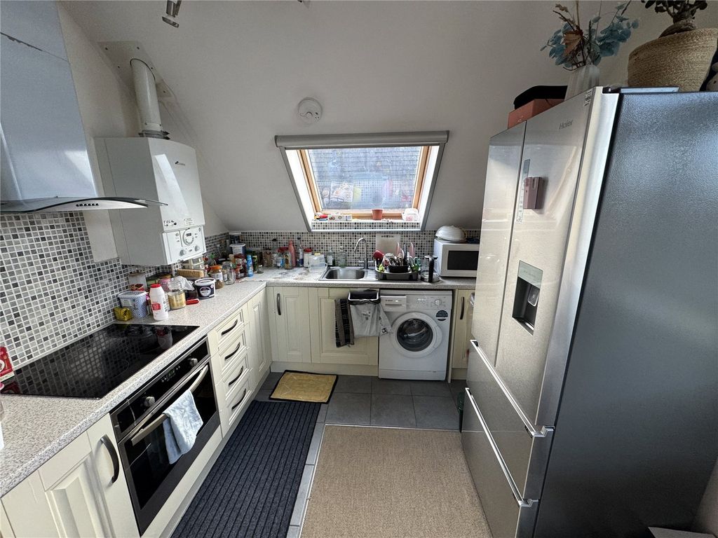 Additional image 3 of 2 bed flat for saleBryn Ardwyn, Aberystwyth, Ceredigion SY23