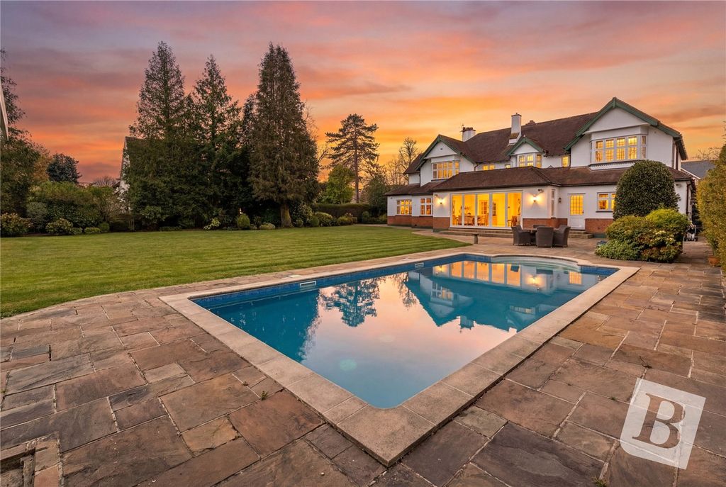 Additional image 12 of 6 bed detached house for saleElm Grove, Emerson Park RM11