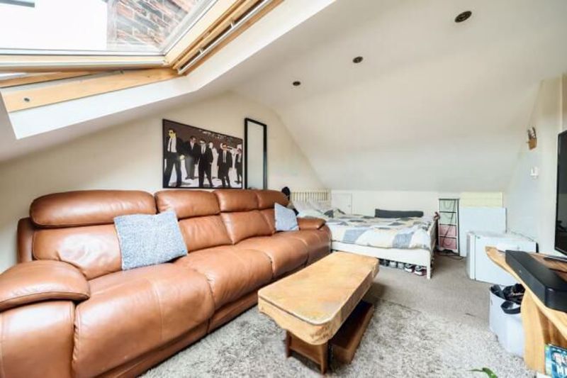 Additional image 6 of 9 bed property for saleMarlborough Road, Banbury OX16