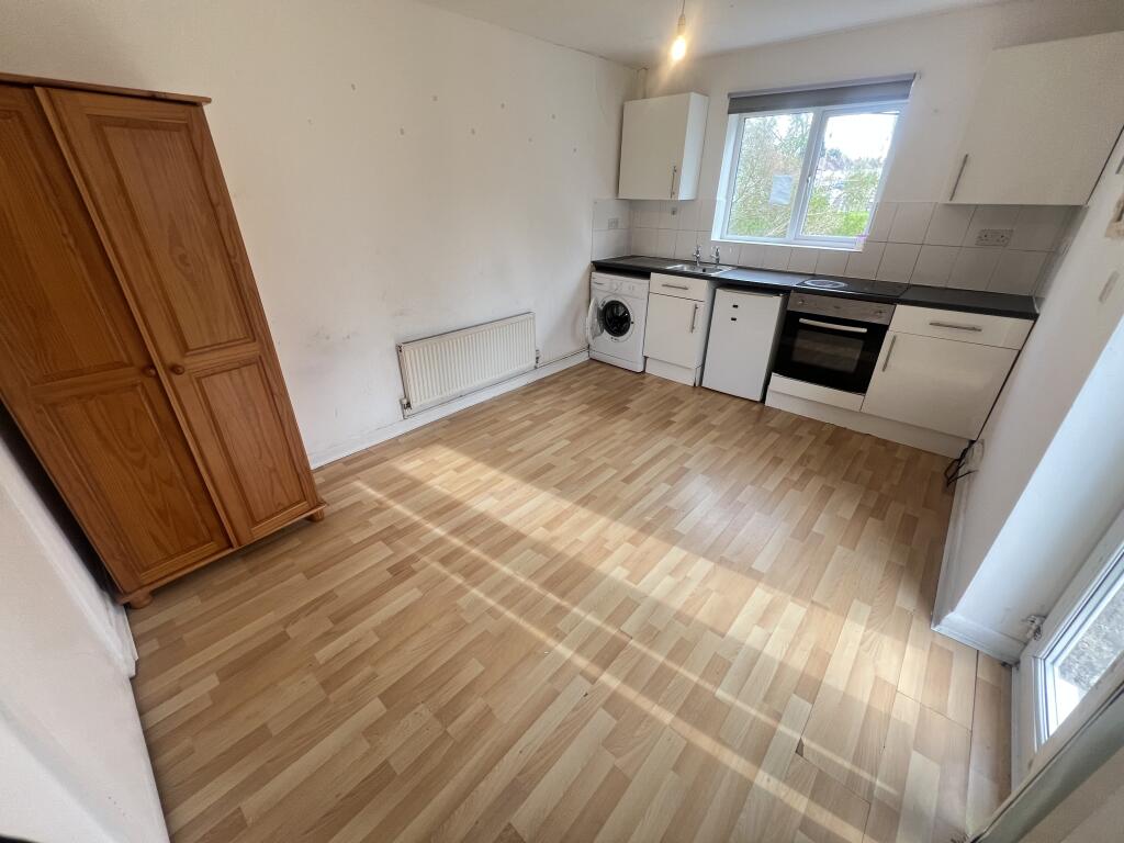 Additional image 3 of Harborne Lane, B17 0NT