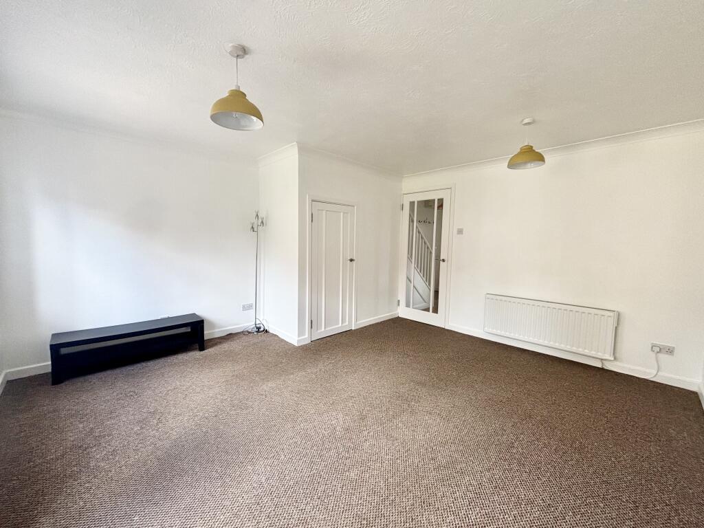 The Grove, Northfield, B31 photo 4