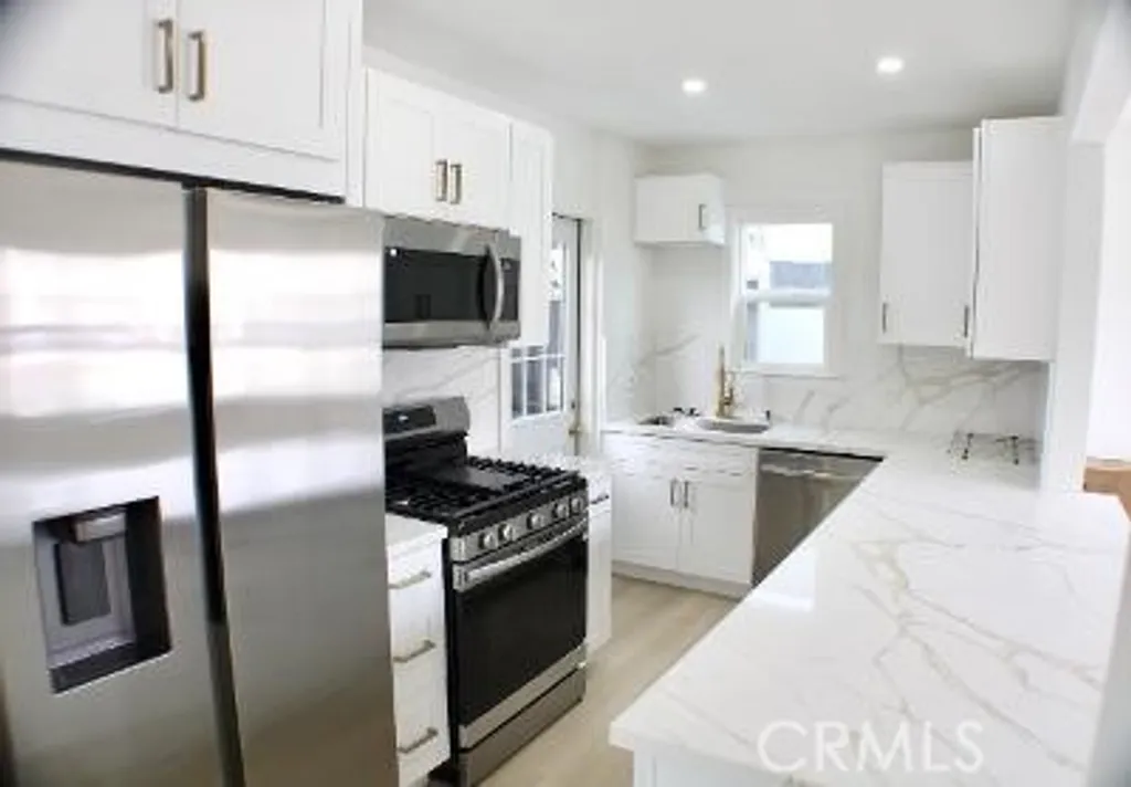 Additional image 5 of 1211 Cole, Los Angeles, CA 90038
