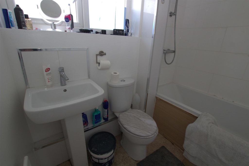 Additional image 10 of 2 bed flat for saleDarnton Drive, Middlesbrough TS4