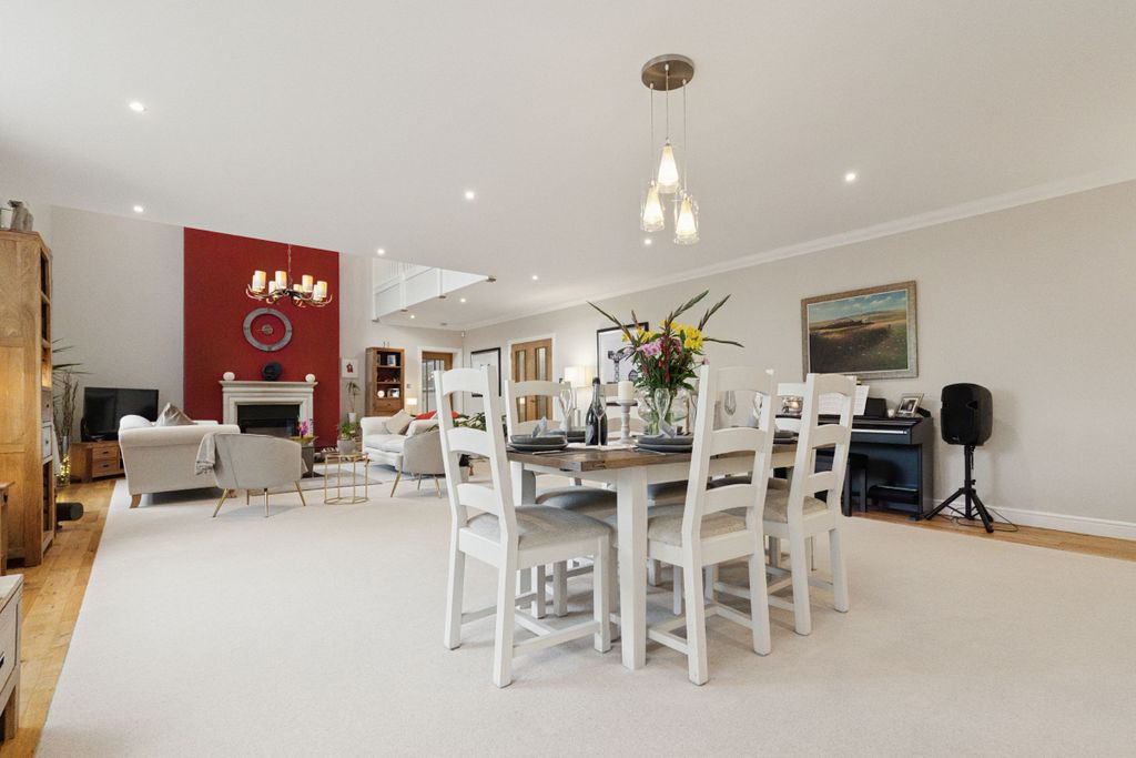 Additional image 8 of 3 bed maisonette for saleKillearn House, Killearn, Glasgow G63