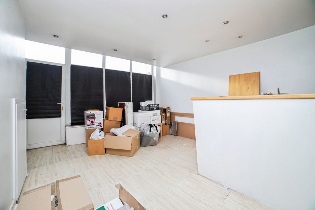 Additional image 8 of 2 bed flat for saleHigh Street, Stanton Hill, Sutton-In-Ashfield, Nottinghamshire NG17