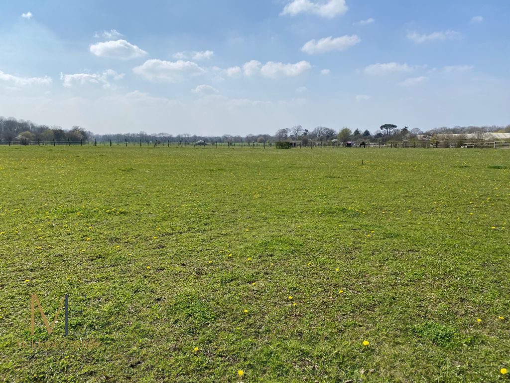 Additional image 9 of Land for saleHorseshoe Rise, Round Street, Cobham, Kent DA13