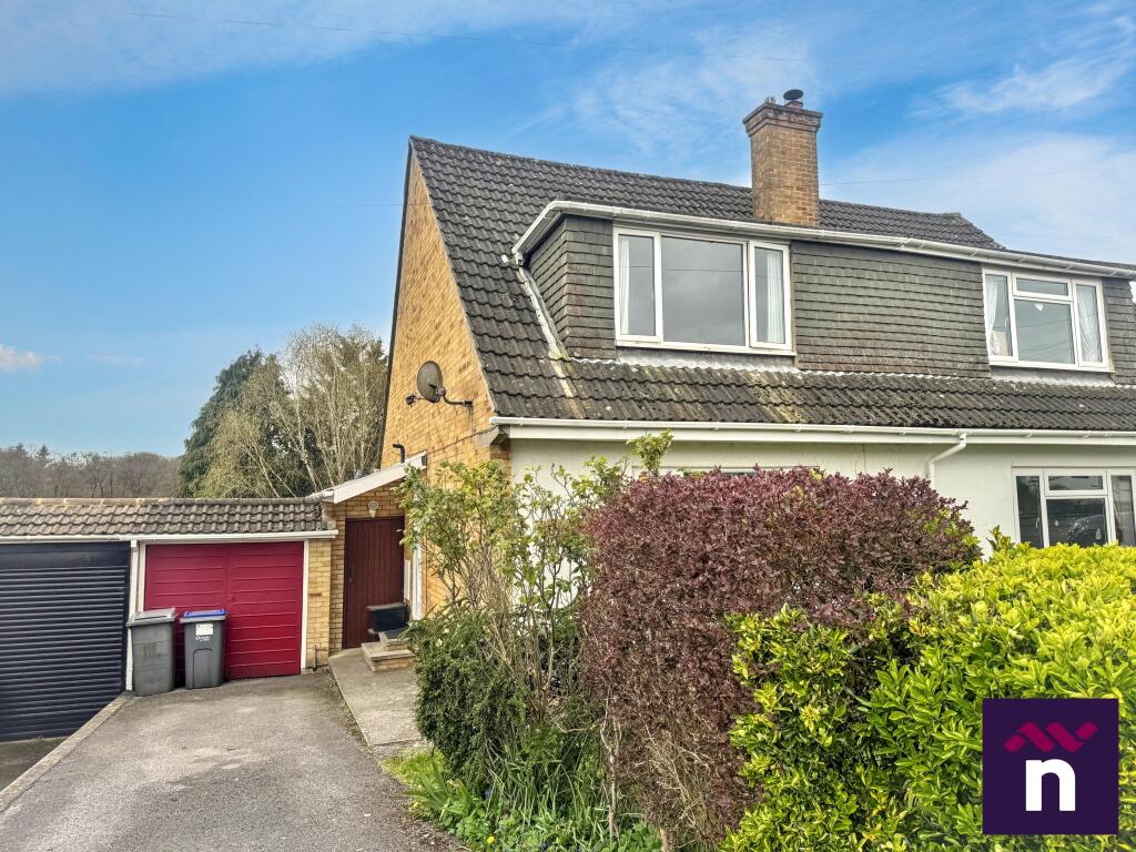Prestbury Drive, Warminster, BA12 photo 2