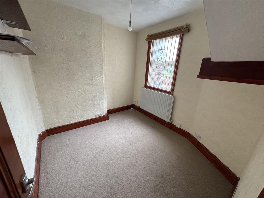 Additional image 9 of 2 bed flat for saleGreenfield Road, Colwyn Bay LL29