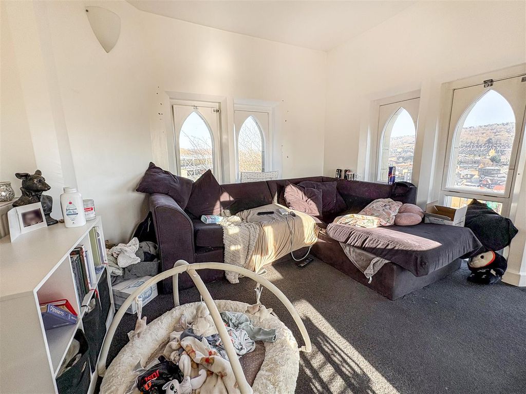 Additional image 8 of 2 bed flat for saleHalifax Road, Dewsbury WF13
