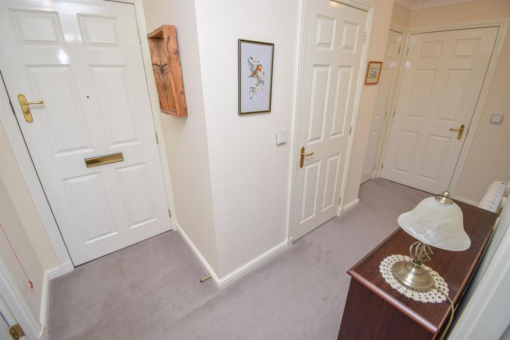 Additional image 2 of 2 bed flat for saleFlat 62, Clachnaharry Court, Inverness IV3