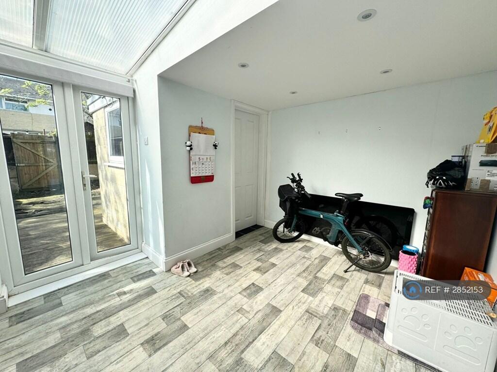Additional image 5 of Queens Drive, Bath, BA2