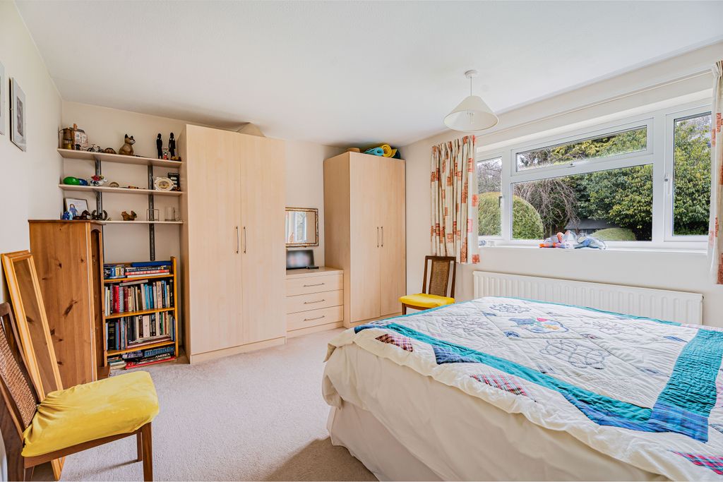 Additional image 12 of 5 bed detached house for saleTrevelyan Way, Berkhamsted HP4