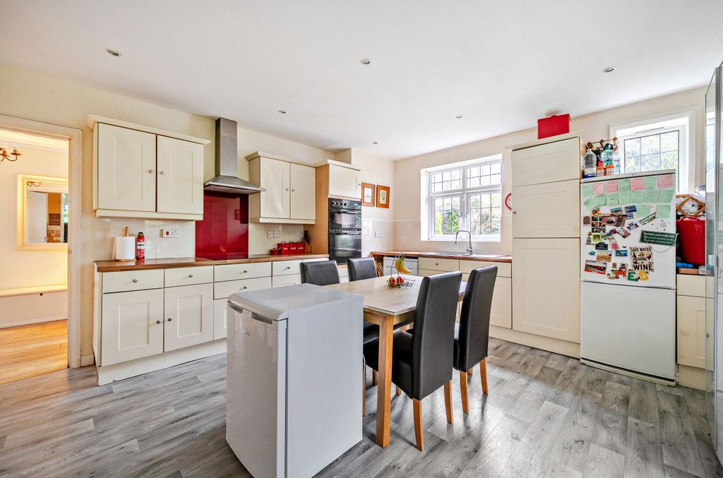 Additional image 9 of 4 bed detached house for saleCranmore Lane, Aldershot, Hampshire GU11