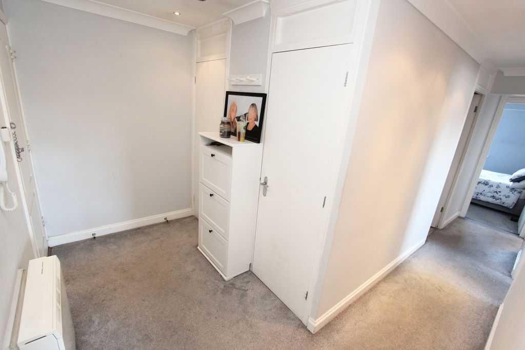 Additional image 8 of 2 bed flat for saleRobert Court, 35 Crook Log, Bexleyheath DA6