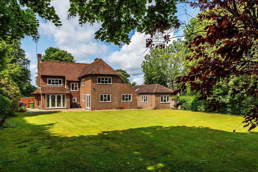 Additional image 35 of 4 bed detached house for saleCrampshaw Lane, Ashtead KT21