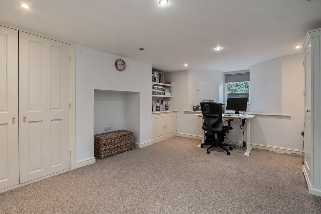 Additional image 11 of 5 bed semi-detached house for saleStamford Road, Alderley Edge SK9
