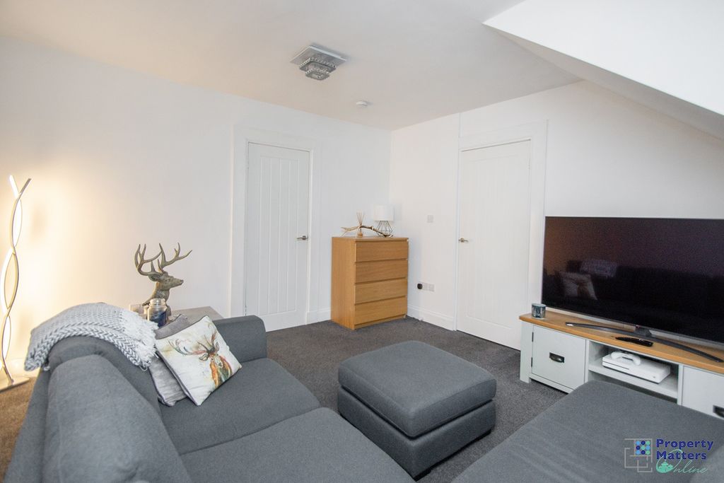 Additional image 3 of 3 bed flat for saleMain Street, Dalry KA24