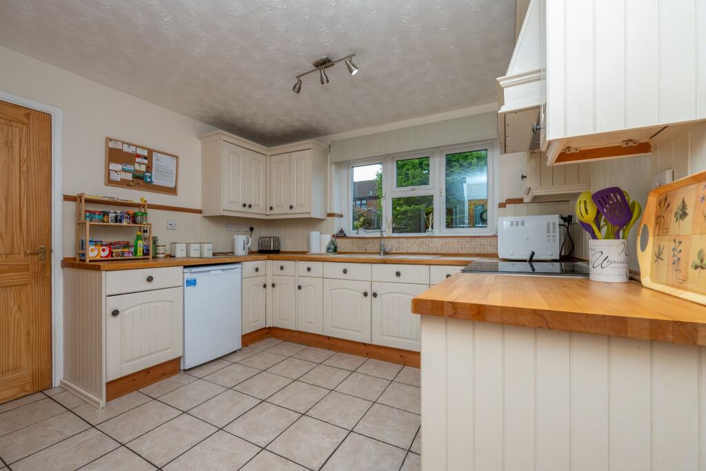 Additional image 5 of Victoria Way, Bidford-on-Avon, Alcester, B50