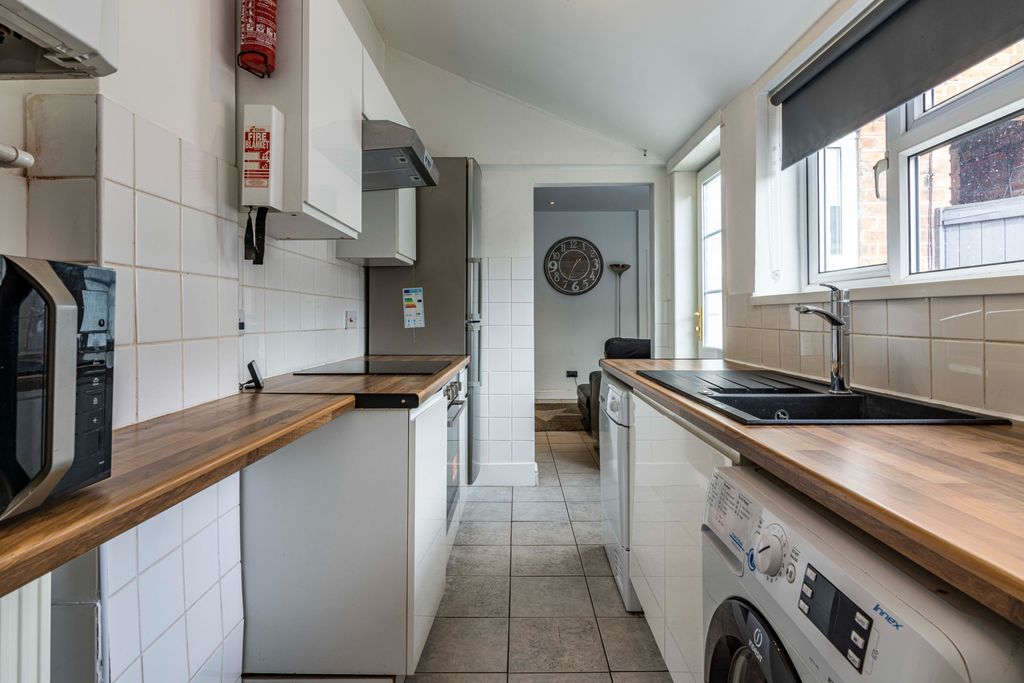 Additional image 3 of 3 bed terraced house for saleHood Street, Lincoln LN5
