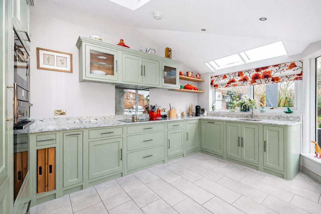 Additional image 6 of 4 bed town house for saleSt. John Street, Beverley HU17