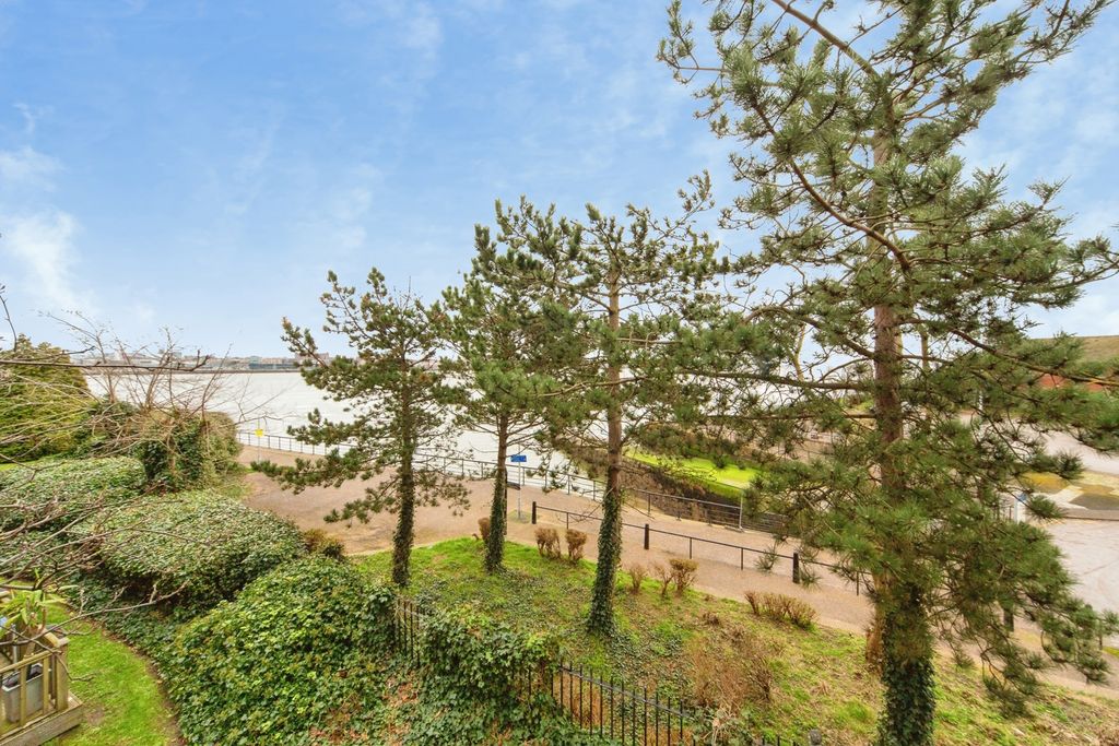Additional image 16 of 3 bed flat for salePriory Wharf, Birkenhead CH41